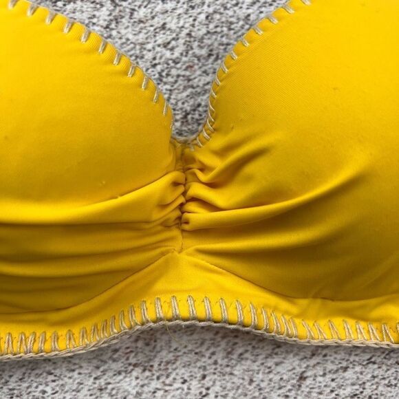 Victoria’s Secret ruched bikini top S - Picture 3 of 8